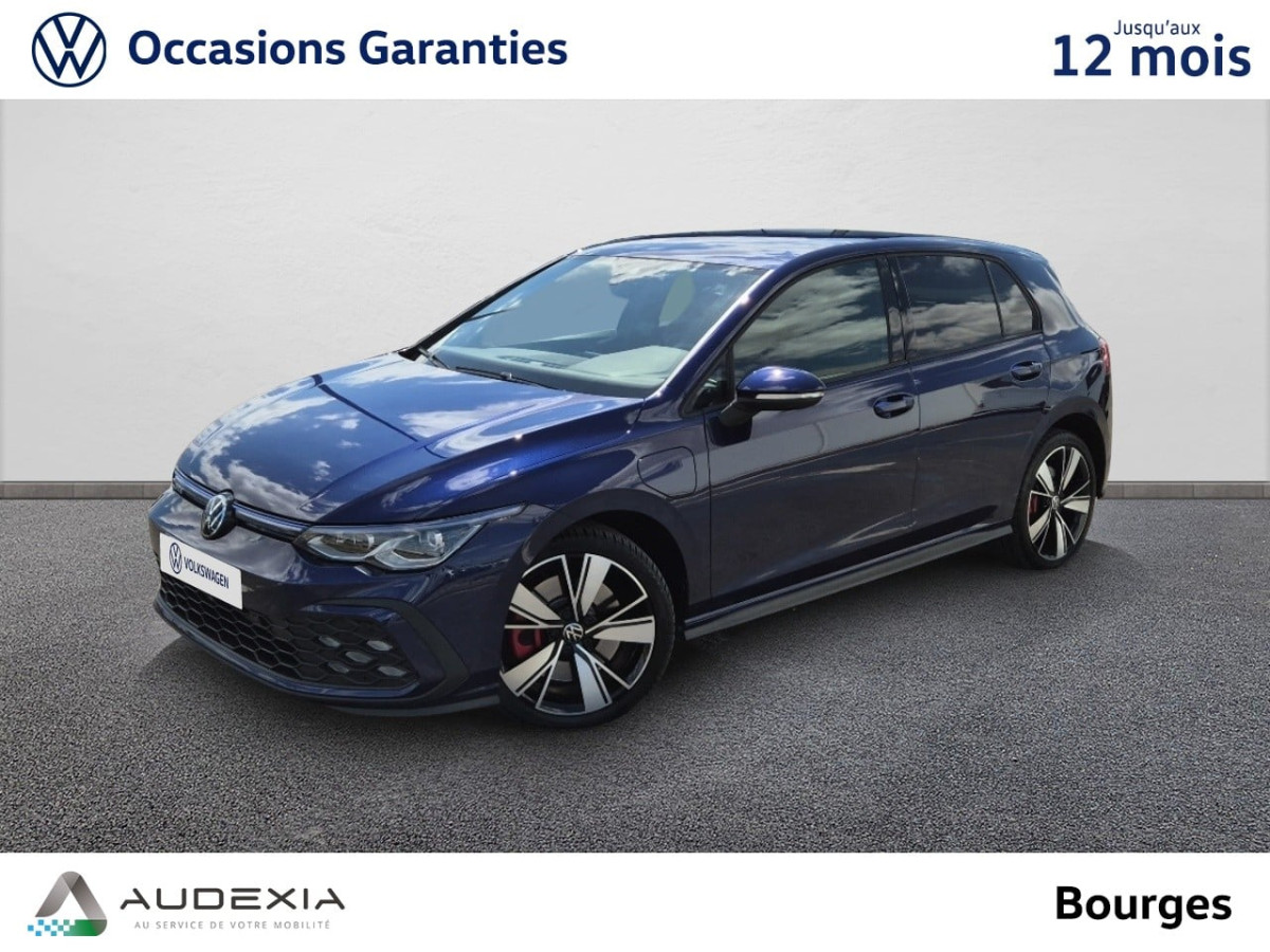 VOLKSWAGEN GOLF à Bourges