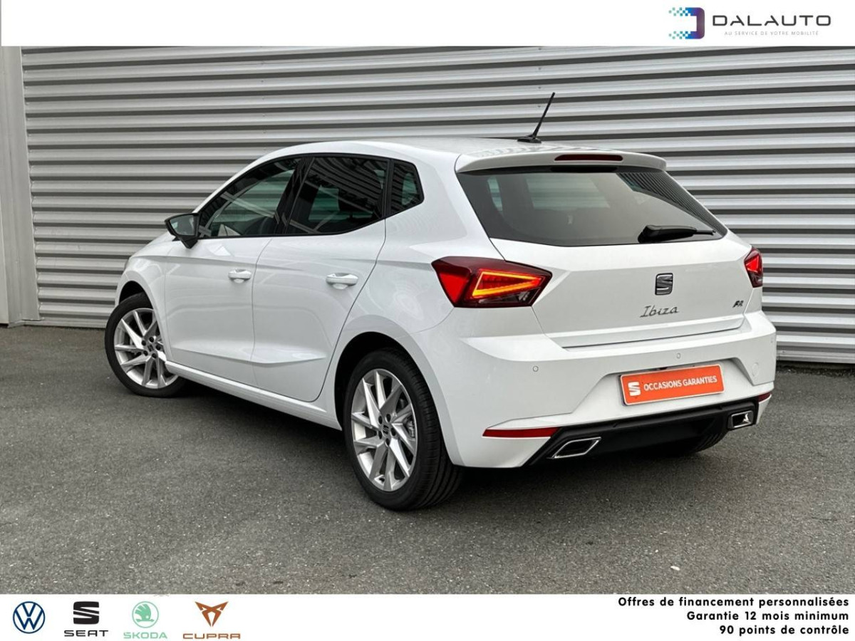 SEAT IBIZA