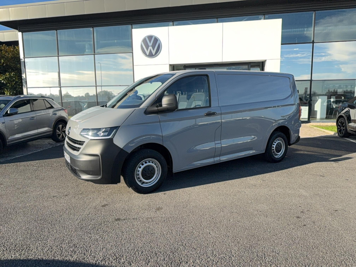VOLKSWAGEN UTILITAIRES E-TRANSPORTER VAN