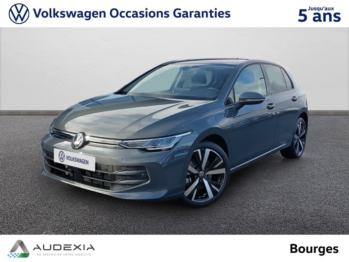 VOLKSWAGEN GOLF à Bourges